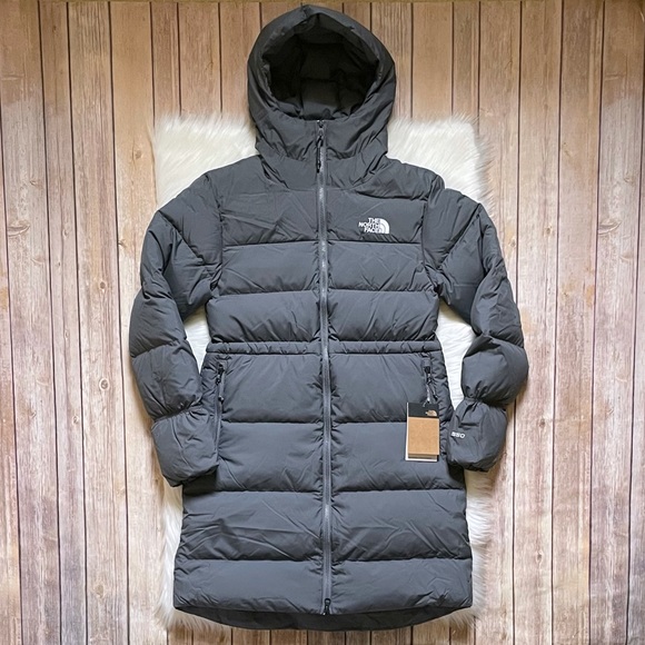 The North Face Women’s Explore Farther Parka - Picture 2 of 9